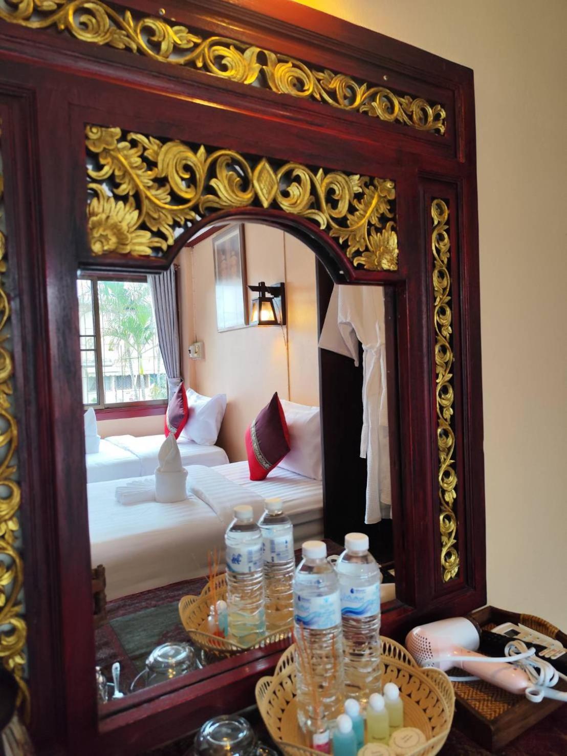 S.K. House 1 Hotell Chiang Mai Eksteriør bilde