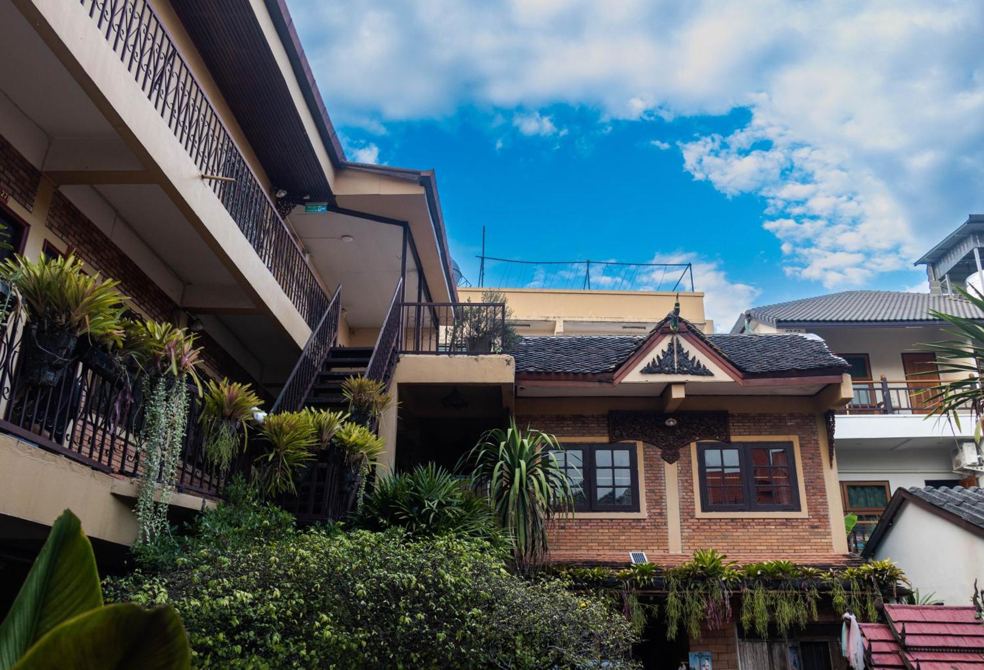 S.K. House 1 Hotell Chiang Mai Eksteriør bilde