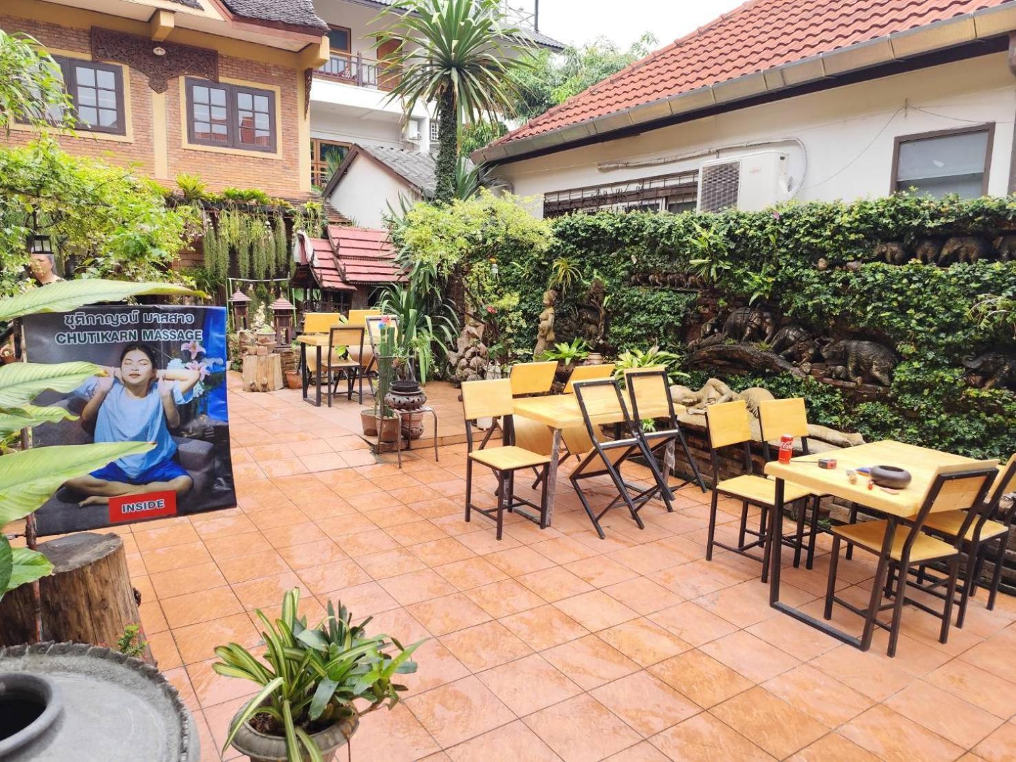 S.K. House 1 Hotell Chiang Mai Eksteriør bilde